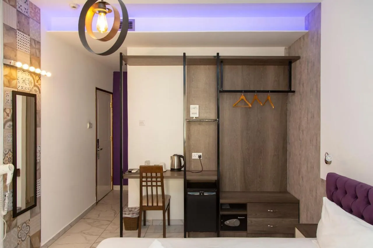 St Elena Boutique Residence Larnaca 3*,