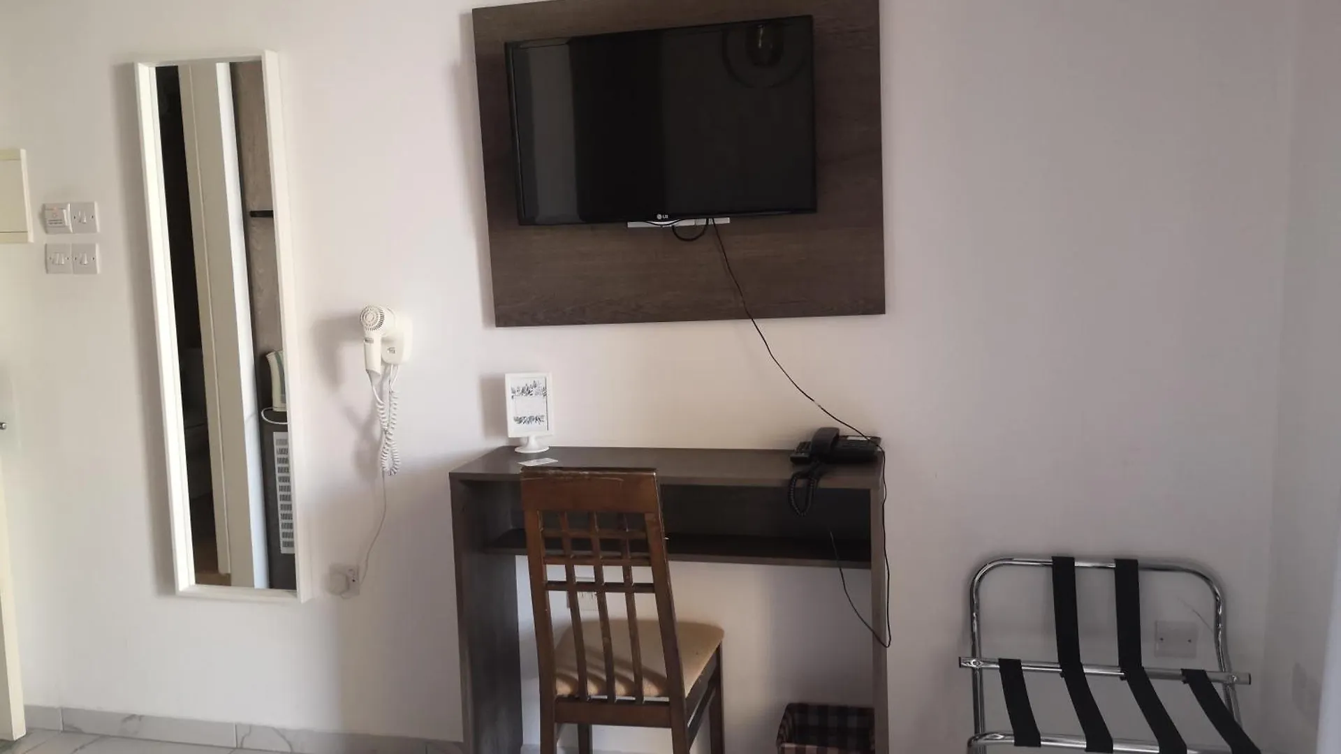 *** Hotel St Elena Boutique Residence Larnaca Cyprus